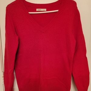 Red v neck sweater